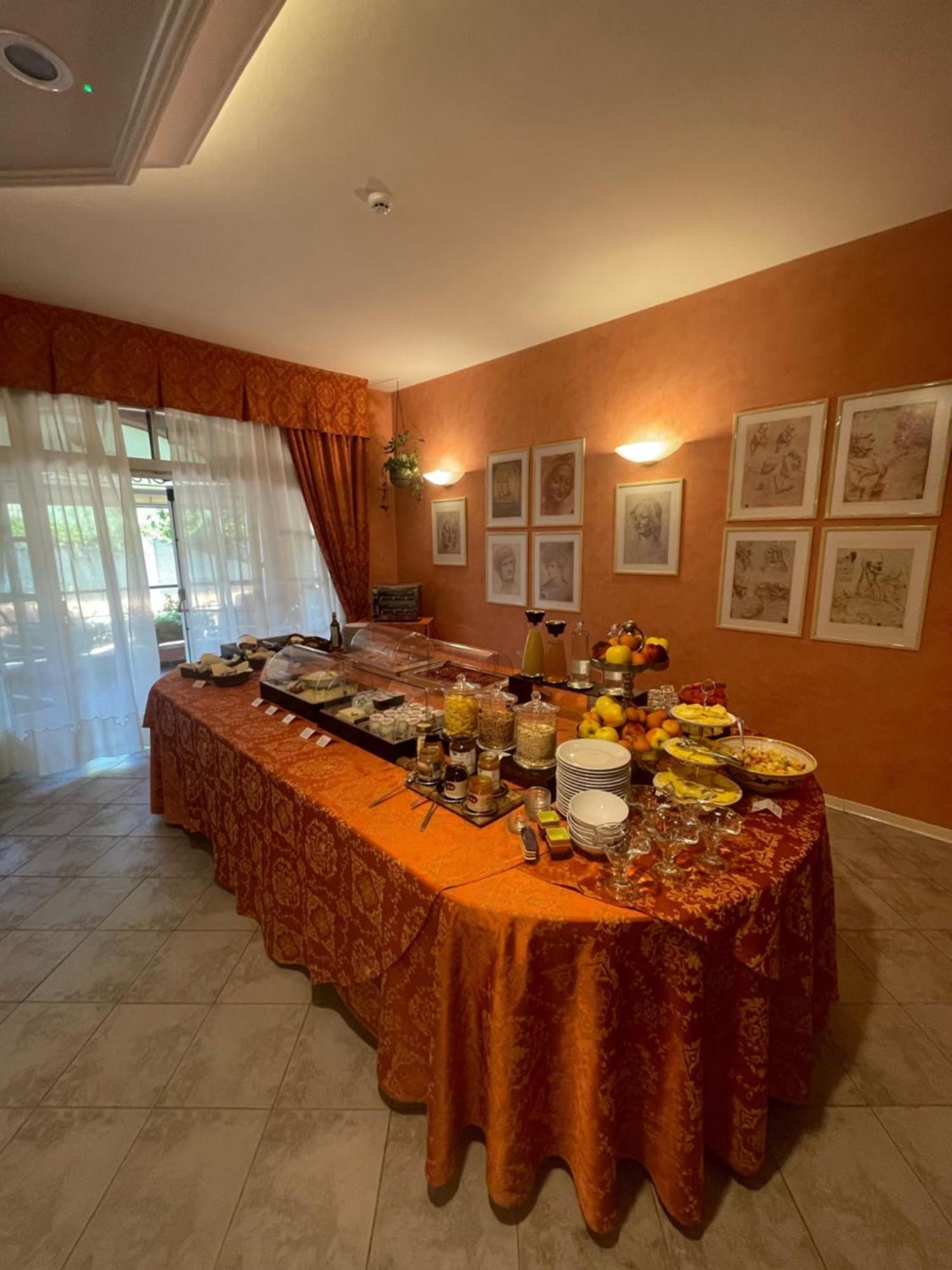 Monte Colombo Hotel Villa Leri מראה חיצוני תמונה